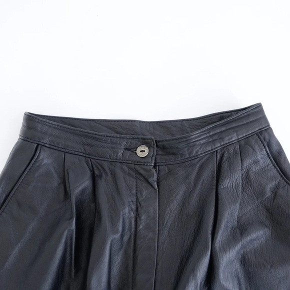 Vintage The Ole  Hide House Black Leather Straight Leg Pants Size 6 - Picture 10 of 11